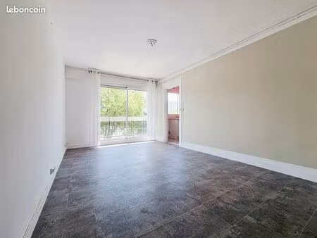 appartement 1 pièce 32 m²