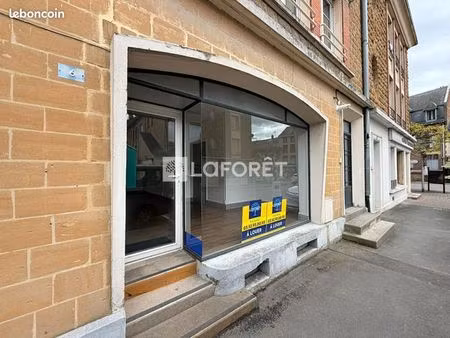 local commercial 40 m²