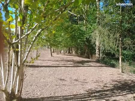 terrain 900 m² gespunsart