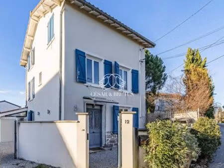 maison de luxe de 4 pièces en vente à tassin-la-demi-lune  auvergne-rhône-alpes