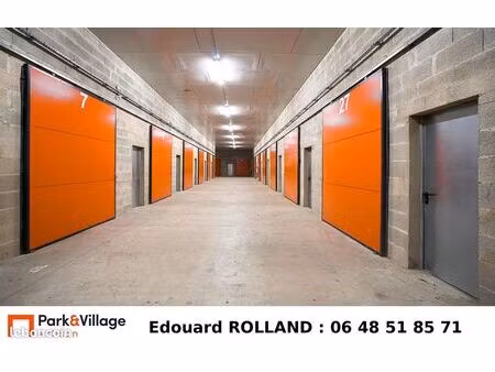 box à louer / dépot + bureaux / entrepot + bureaux en location / box en location / 94 m² /