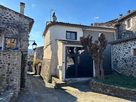 07 a vendre maison  ardeche  rhone alpes  07400 alba la romaine