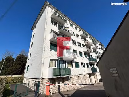 appartement 5 pièces 67 m²