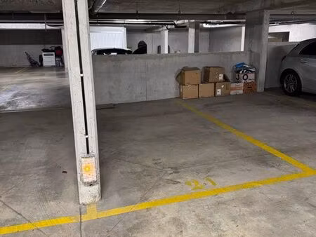 place de parking souterrain sécurisée à vendre – antony (92160)
