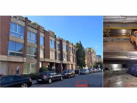 parking à louer à chaussee de boondael 647-649 ixelles (vbe08176)