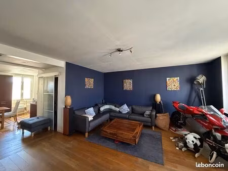 110m2 avec cave et parking