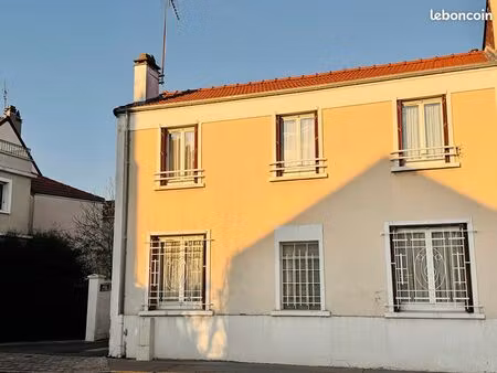 maison 4 pièces 102 m²