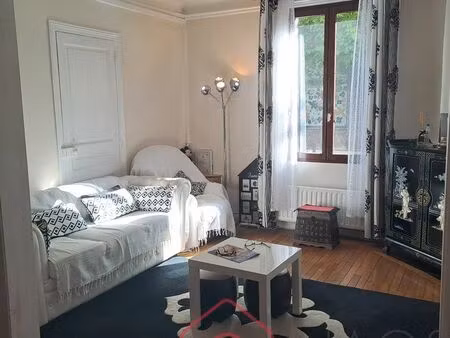 maison de ville 4 pièces 89 m²