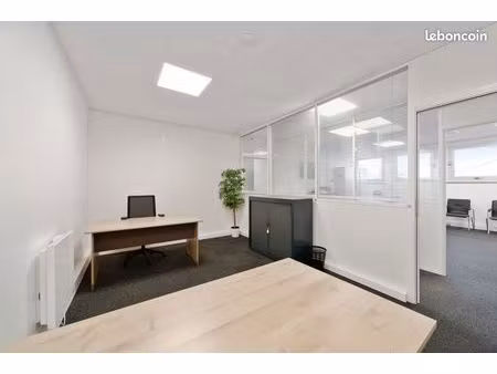 espace de travail (bureau) à pantin en qpv (quartier prioritaire de la ville) & zfu-te– av