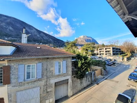 t3 meublé - 27 grande rue la tronche