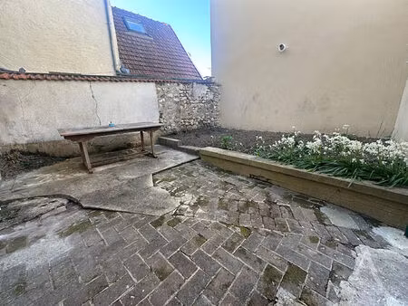 location appartement 2 pièces  29.00m²  rosny