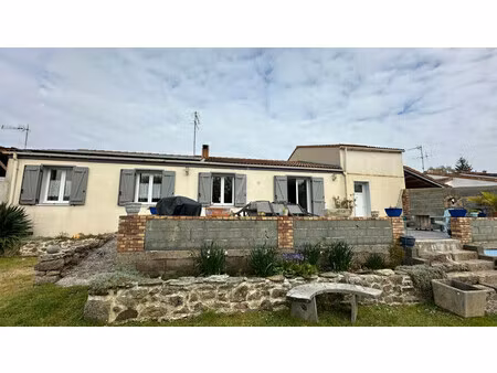 vente maison la bruffiere  106m² 7 pièces 265 000€ avec garage