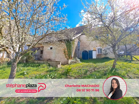 maison de village en pierre de 136m² avec jardin à lavigny (39210)