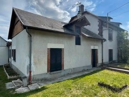 maison t4  97 m2 a romain  990