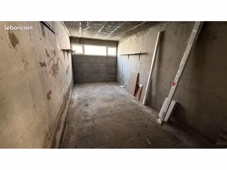 garage - proche boulevard alsace lorraine