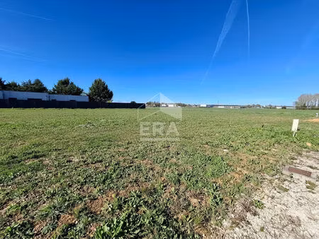 terrain à vendre - la chapelle vendômoise - constructible et viabilisé  840 m2
