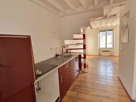 immeuble 8 pièces 140 m²