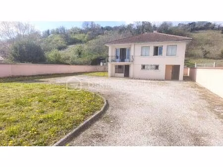villa de 130 m² à beaurepaire