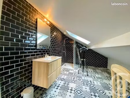 maison 3 pièces 153 m²