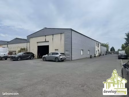 local bureaux 444 m²