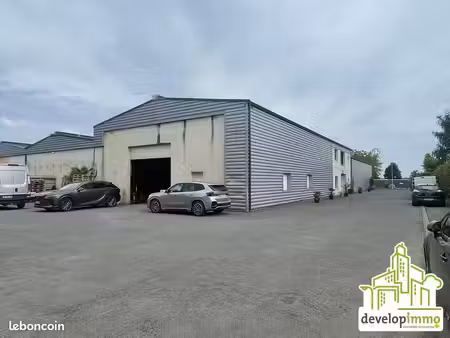 local d'activité 444 m²
