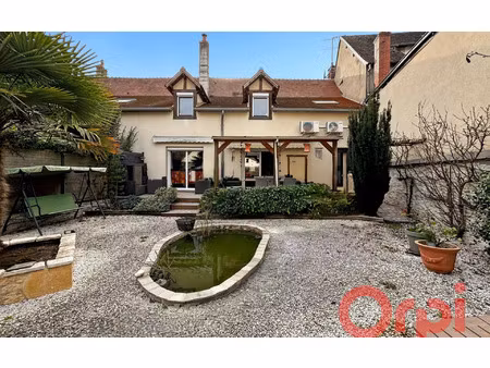 maison saint-bonnet-tronçais 146 m² t-5 à vendre  224 700 €