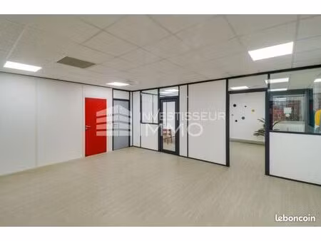 bureau 162 m²