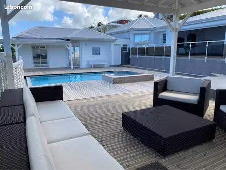 villa élégance le moule – vue mer  piscine & terrain 1000 m²