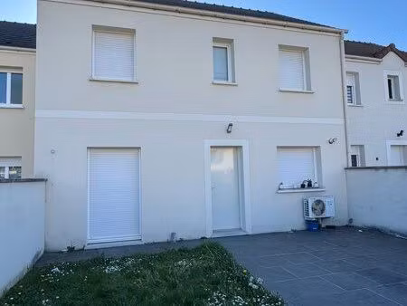 maison 105m2 habitable 200m2 de jardin