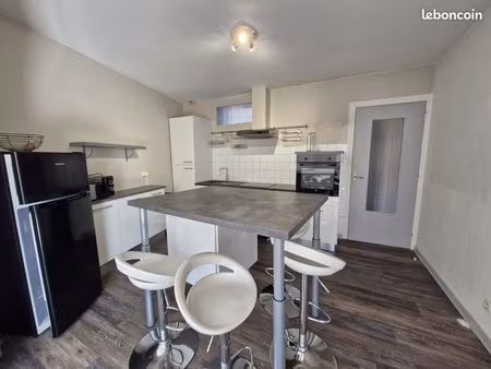 appartement 3 pièces 80 m²