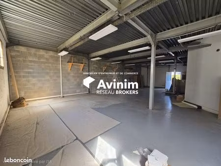 local 233 m² domont