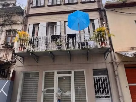 immeuble 4 pièces 142 m²