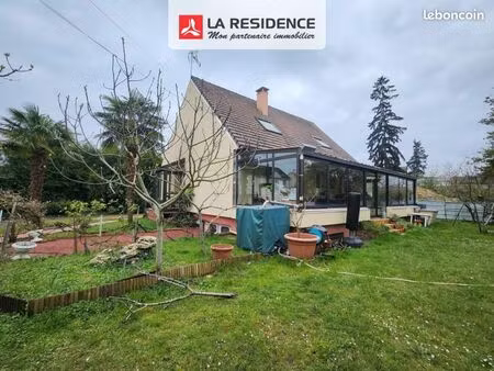 maison 9 pièces 130 m²
