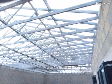 local 520 m² aurillac