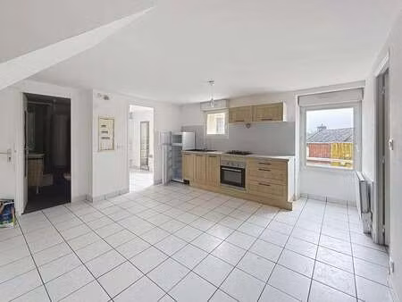 vente immeuble à locmiquélic (56570) : à vendre / 106m² locmiquélic