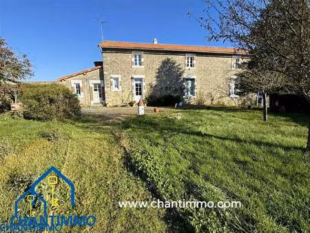 vente maison à la caillère-saint-hilaire (85410) : à vendre / 157m² la caillère-saint-hila