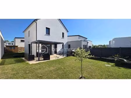 vente maison à verrières-en-anjou (49480) : à vendre / 114m² verrières-en-anjou