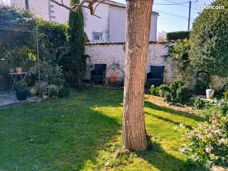 appartement 4 pièces 193 m²