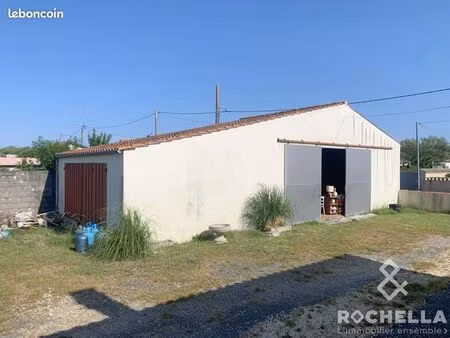 parking/box 98 m² le château-d'oléron