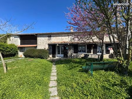 maison 4 pièces 93 m²