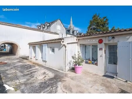 immeuble 231 m² marennes hiers brouage