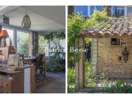 dans le var  au centre du village de cotignac  deux appartements comme une maison  avec...