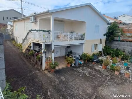 maison avec 2 appt + parcelle constructible a vendre a beauséjour 2 appartements + parcell