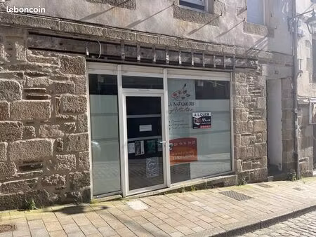 local commercial 77 m² lannion