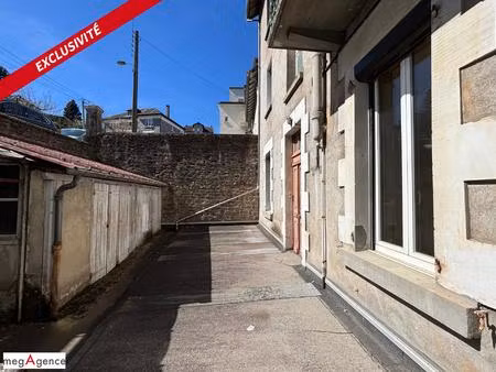 appartement f3 en rdc à rénover