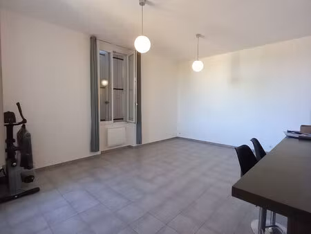 grand t2 non meublé valensole