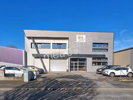 vente bureaux 835 m²