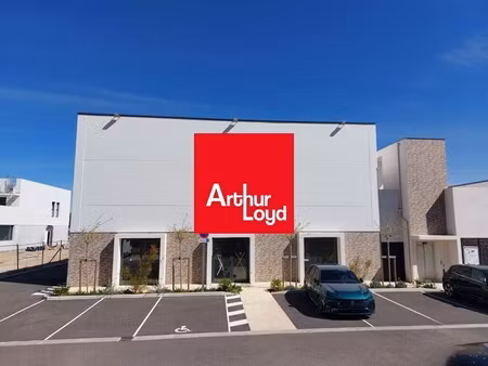 location commerce 250 m² à 550 m²