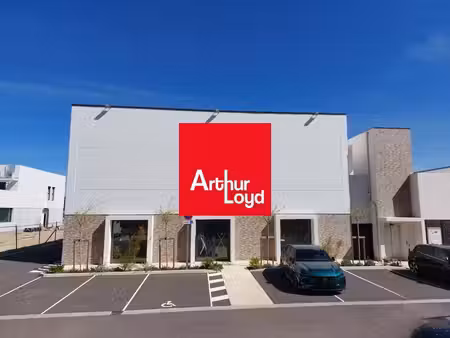 location commerce 250m² à 550m²