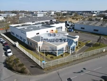 location entrepôt 1 307 m²